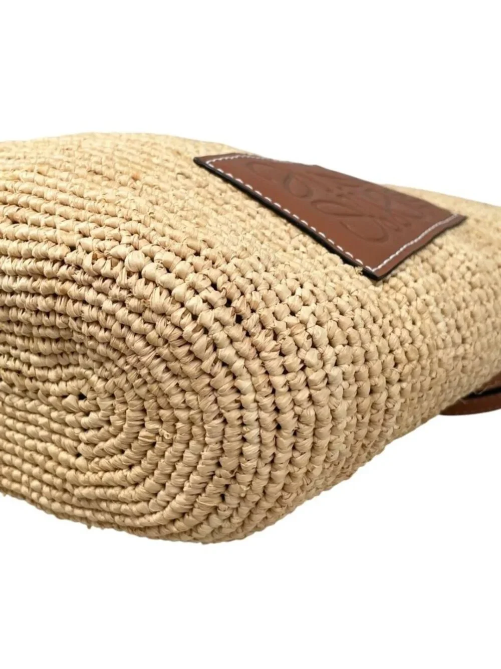 Loewe Shoulder Bag Slit Pochette Raffia Calfskin Anagram Logo Patch Natural